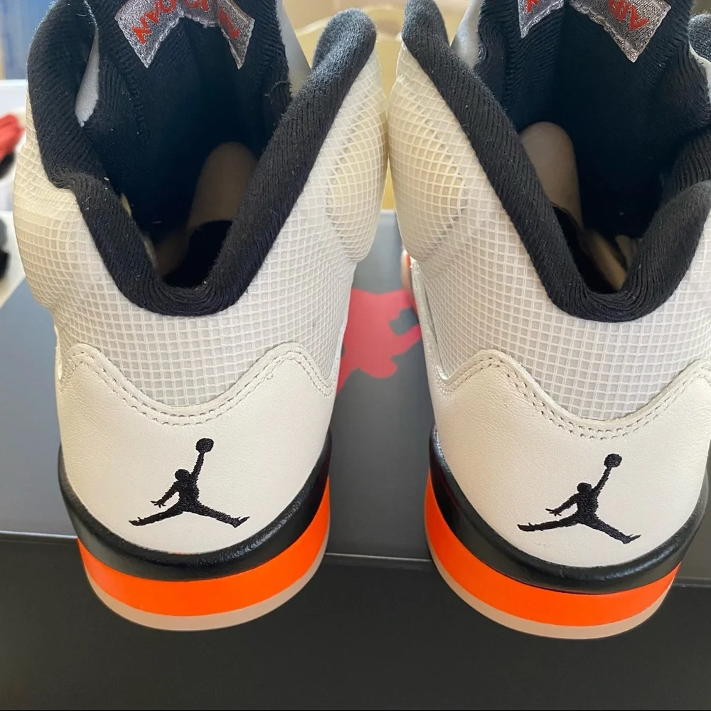 Air Jordan 5 Retro